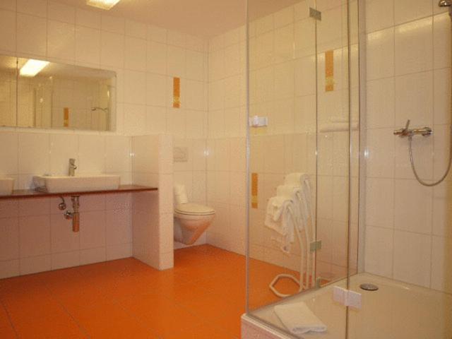 Hotel Terminus Porrentruy Rum bild